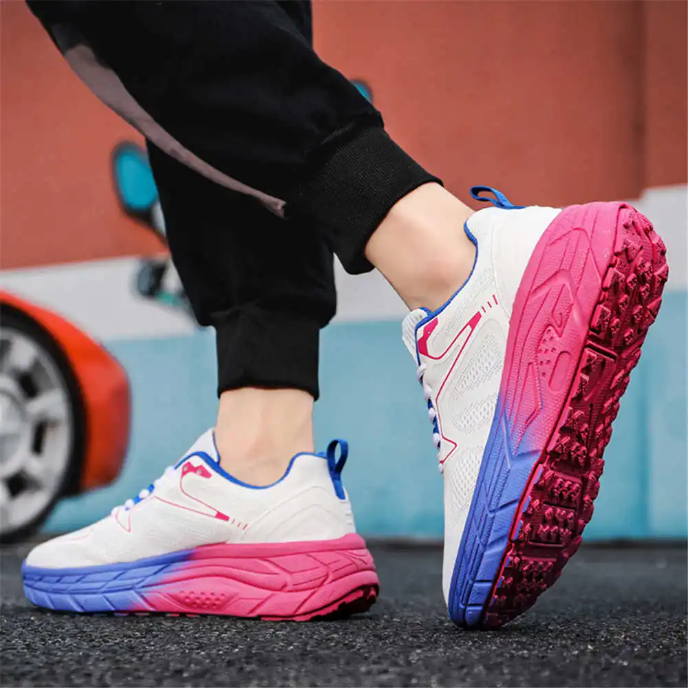 Rutscht nicht, Größe 37, Schuh – Streetwear Brand Collection Bewertung und Preis